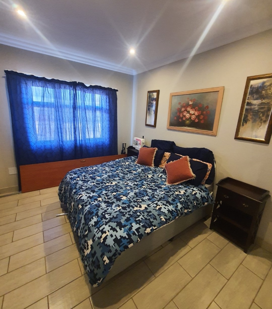 5 Bedroom Property for Sale in Rietfontein A H North West